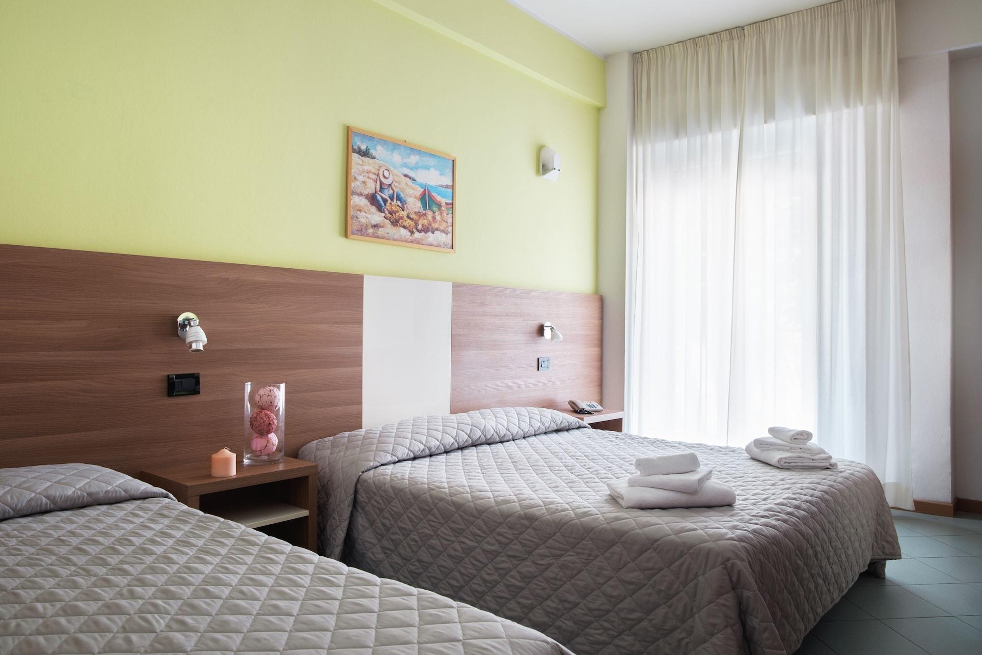 Hotel St Pierre Rimini Exterior photo
