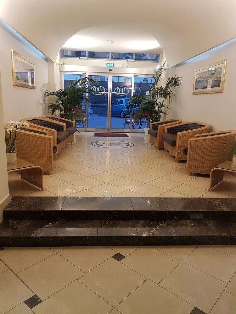 Hotel St Pierre Rimini Exterior photo